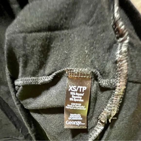 🌟5/$25🌟 Maternity Top Size XSmall - Picture 3 of 4